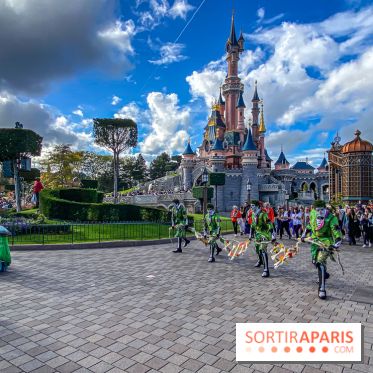 Halloween 2023 Disneyland Paris parade