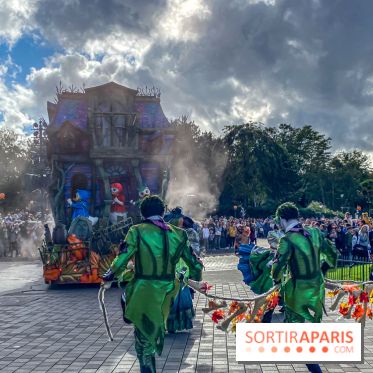Halloween 2023 Disneyland Paris parade