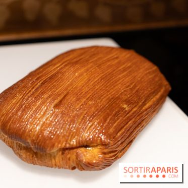 La Bûche de Noël du George V Paris 2023 et la Galette des Rois 2024