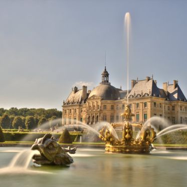 Visite au Château de Vaux le Vicomte : les bons plans pour les vacances de la Toussaint - Vue de la couronne ©F.Jaumier
