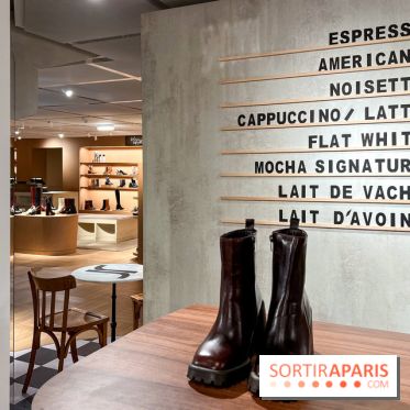 Café Jonak et collections chaussures marrons - Galeries Lafayette Haussmann