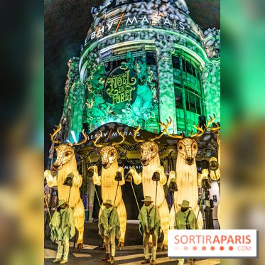 Inauguration des vitrines et décorations de Noël du BHV Marais à Paris 2023