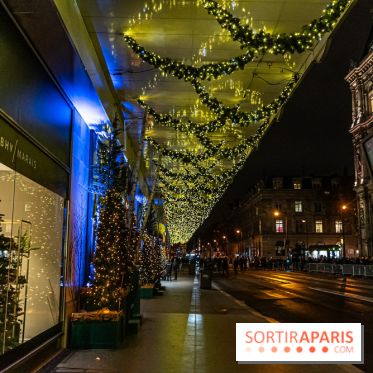 Inauguration des vitrines et décorations de Noël du BHV Marais à Paris 2023