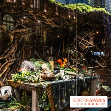 Inauguration des vitrines et décorations de Noël du BHV Marais à Paris 2023