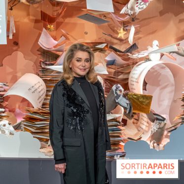 Les vitrines de Noël du Printemps 2023 - inauguration avec Catherine Deneuve