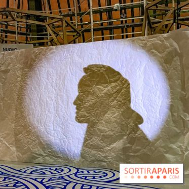 Spectacle d'ombres au Printemps Haussmann