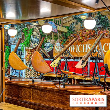 Le Marché de Noël 2023 de La Défense - Père Noël, spots photo illuminés, créateurs et stands gourmands