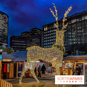 Le Marché de Noël 2023 de La Défense - Père Noël, spots photo illuminés, créateurs et stands gourmands