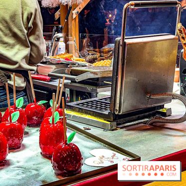 Le Marché de Noël 2023 de La Défense - Père Noël, spots photo illuminés, créateurs et stands gourmands