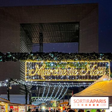 Le Marché de Noël 2023 de La Défense - Père Noël, spots photo illuminés, créateurs et stands gourmands