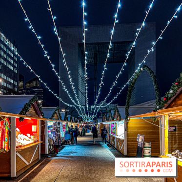Le Marché de Noël 2023 de La Défense - Père Noël, spots photo illuminés, créateurs et stands gourmands