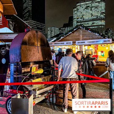 Le Marché de Noël 2023 de La Défense - Père Noël, spots photo illuminés, créateurs et stands gourmands