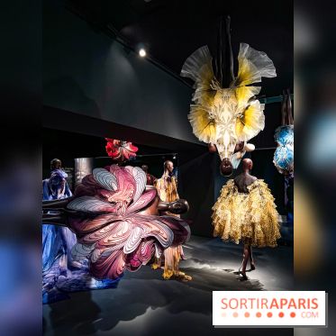 L’exposition retrospective de la créatrice de mode Iris Van Herpen au Musée des Arts Décoratifs