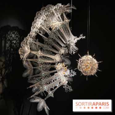 L’exposition retrospective de la créatrice de mode Iris Van Herpen au Musée des Arts Décoratifs