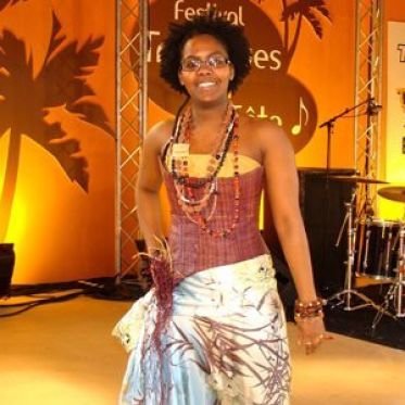 Foire de Paris 2010  Défillé créateur