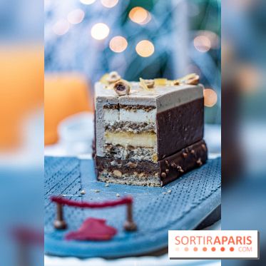 La bûche de Noël de l’Hôtel Barrière Le Fouquet’s Paris 2023