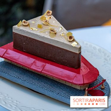 La bûche de Noël de l’Hôtel Barrière Le Fouquet’s Paris 2023