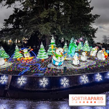 Noël au Parc Astérix 2023, sentier de lumières et patinoire