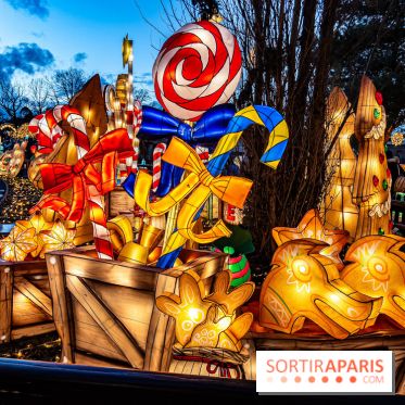 Noël au Parc Astérix 2023, sentier de lumières et patinoire - IMG 5026