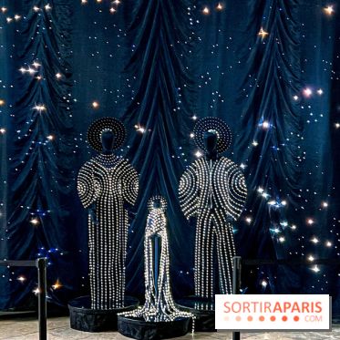 Astre, l'œuvre monumentale, mode, techno et lumineuse, à l'Eglise Saint Eustache pour les fêtes - image00007