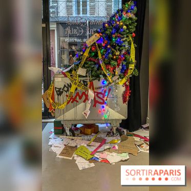 Exposition de Goin à la galerie La Lison : Santa Claus doesn't exist - IMG 3145