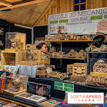 Marché de Noël 2023 au pied de la tour Eiffel - Quai Jacques Chirac