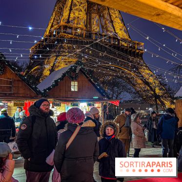 Marché de Noël 2023 au pied de la tour Eiffel - Quai Jacques Chirac