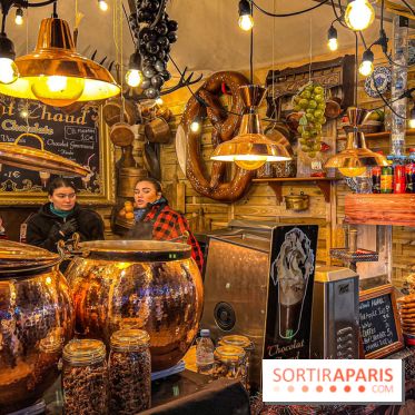 Marché de Noël 2023 au pied de la tour Eiffel - Quai Jacques Chirac