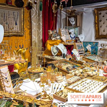 Marché de Noël 2023 au pied de la tour Eiffel - Quai Jacques Chirac