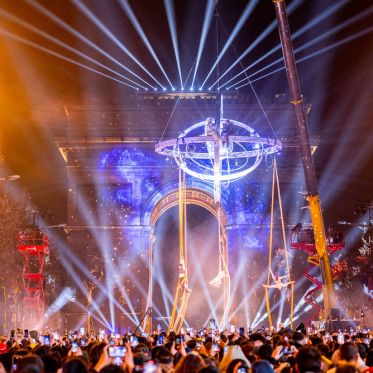 Spectacle du Nouvel An sur l'Arc de Triomphe des Champs-Elysées 2024 - 3R2A3579 2