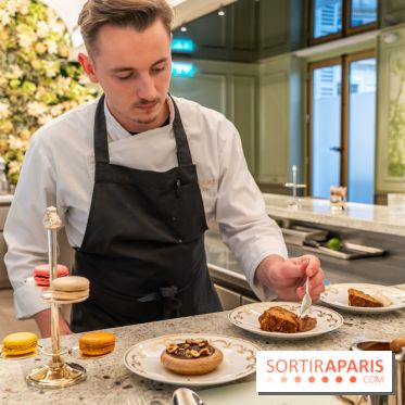 Le tea time du Bar à desserts de Ladurée Champs-Elysées