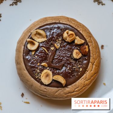 Le tea time du Bar à desserts de Ladurée Champs-Elysées -  A7C2275