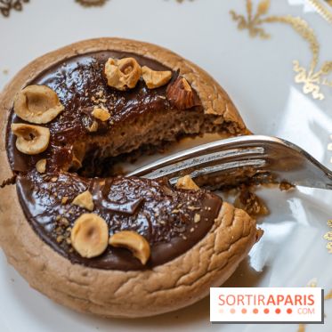Le tea time du Bar à desserts de Ladurée Champs-Elysées -  A7C2283