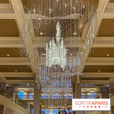 Disneyland Hotel à Disneyland Paris lustre