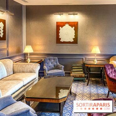 Disneyland Hotel à Disneyland Paris bar fleur de lys