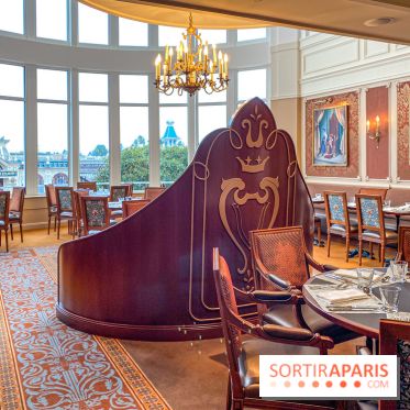 Disneyland Hotel à Disneyland Paris