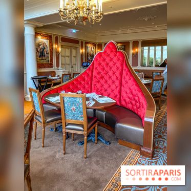 Disneyland Hotel à Disneyland Paris