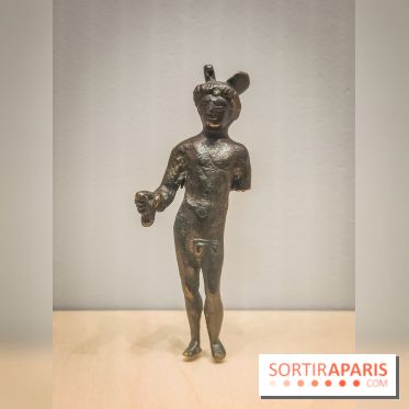 Dans la Seine : une expo de la Crypte archéologique dévoile les objets retrouvés dans la Seine  - IMG20240130095406