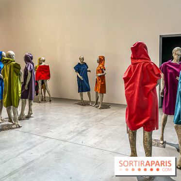 Toucher l'insensé, l'exposition collective au Palais de Tokyo