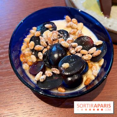 Kapara - Mouhalabieh rose, raisins, pignons