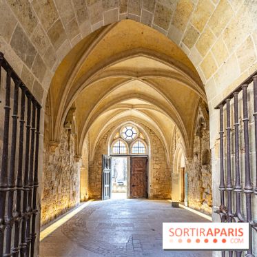 L'Abbaye de Royaumont - les photos -  Le passage-parloir - actuelle entrée