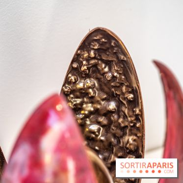 Oeuf Joyaux et chocolats de Pâques de Jade Génin 2024