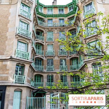 Insolite, la façade originale de la rue Blomet Paris 15e - photos