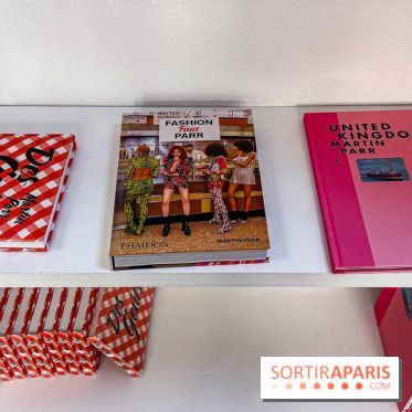 Fashion Faux Parr : l'exposition photo gratuite du célèbre photographe de mode Martin Parr, à Paris - image00031