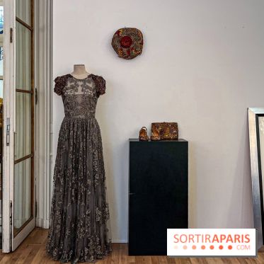 Exposition Haute Couture gratuite chez Bonhams Cornette de Saint Cyr, maison de vente prestigieuse à Paris