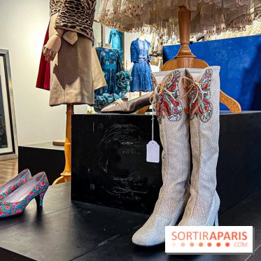 Exposition Haute Couture gratuite chez Bonhams Cornette de Saint Cyr, maison de vente prestigieuse à Paris