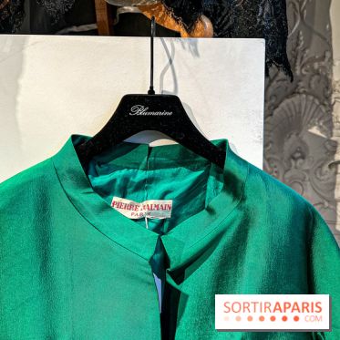 Exposition Haute Couture gratuite chez Bonhams Cornette de Saint Cyr, maison de vente prestigieuse à Paris