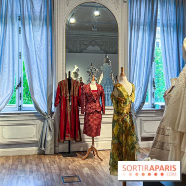 Exposition Haute Couture gratuite chez Bonhams Cornette de Saint Cyr, maison de vente prestigieuse à Paris