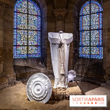 La Trêve la Basilique Saint-Denis, l'exposition costumes et photos de Sophie Comtet Kouyaté en mode jeux Olympique en Grèce Antique