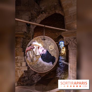 La Trêve la Basilique Saint-Denis, l'exposition costumes et photos de Sophie Comtet Kouyaté en mode jeux Olympique en Grèce Antique -  A7C0598 HDR